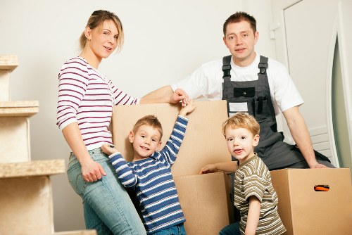 Moving service checklist and packing supplies for Hillingdon customers