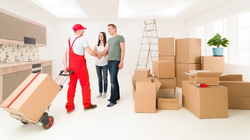 Booking and quotation process for man and van service
